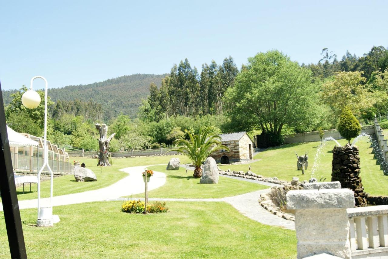 O Val Do Naseiro Ξενοδοχείο Viveiro Εξωτερικό φωτογραφία